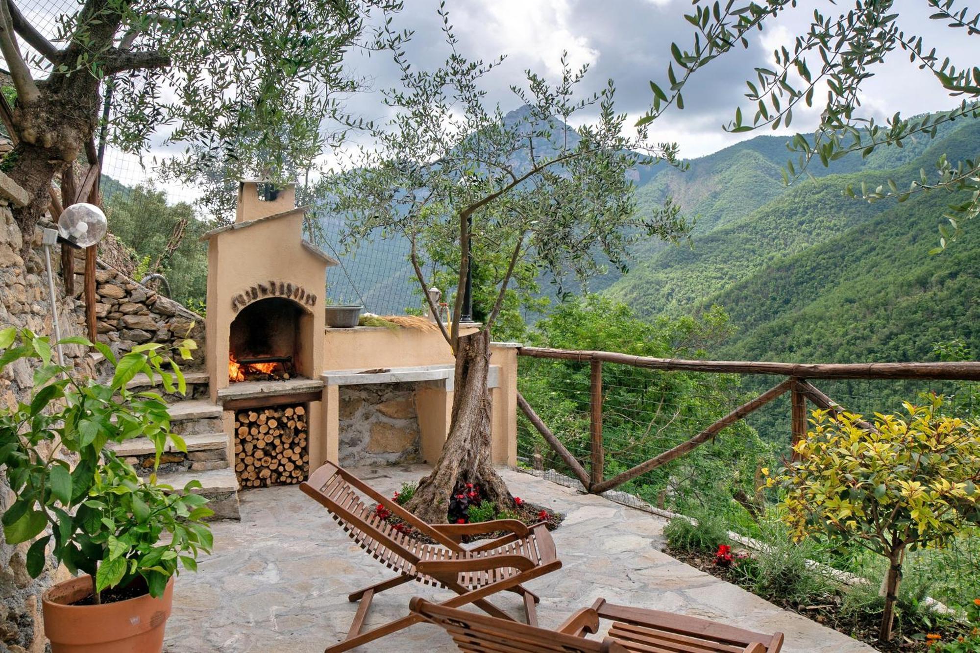 Agriturismo U' Spigu Nonna Annetta Nasino Kültér fotó